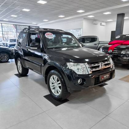 MITSUBISHI PAJERO FULL 3.8 4X4 V6 24V GASOLINA 2P AUTOMÁTICO